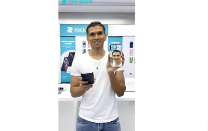 Настройте свой чехол для телефона с машиной передачи тепла Rock Space!